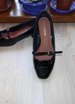 Туфлі лакові heavenly soles shoes extra wide eee fit на широку ніжку
