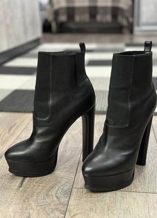 Ботильоны casadei