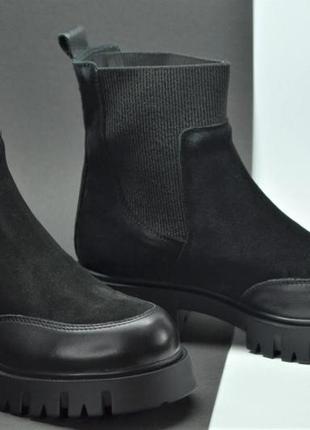 Женские модные зимние замшевые ботинки челси черные corso vito 0228639942 фото