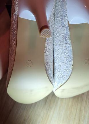 Новые свадебные туфли, свадебное туфлы, туфлы на свалке6 фото
