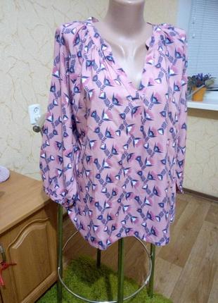 Блуза с длинным рукавом в цветочный принт4 фото