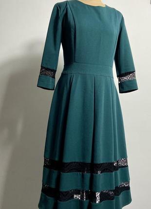 Тепла класична сукня з мереживом смарагдова український бренд2 фото