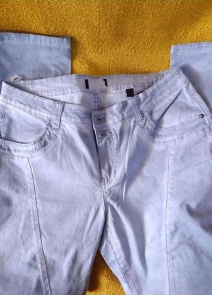 Брюки голубые с эффектом "вываривания", стрейчевые, р. 40