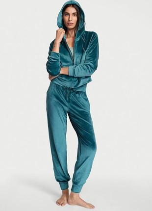 Велюровий костюм вікторія сікрет victoria's secret