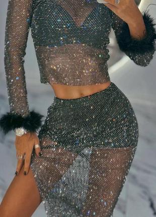 Топ юбка костюм камни стразы перьев