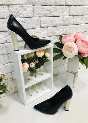 Шикарные туфли kurt geiger, чёрные туфли2 фото