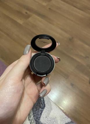 Тени черные палетка mac nyx косметика лот bobbi brown glambee