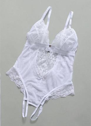 Еротичне напівпрозоре боді з доступом obsessive heavenlly crotchless teddy, m/l (white)