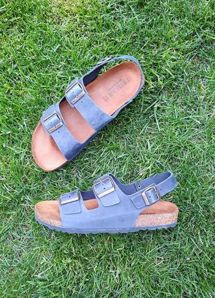 Сандалі  41 42 43 44 45