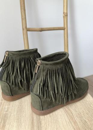 Осінні жіночі черевики ichi. розмір 39
