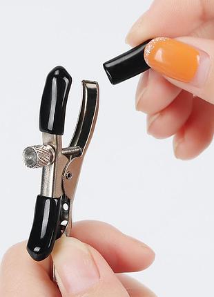 Двойные зажимы на соски