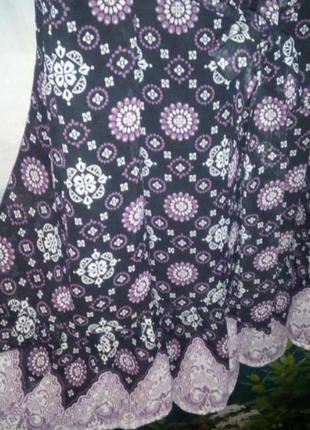 Платье в стиле кантри с поясом и воланом по низу4 фото