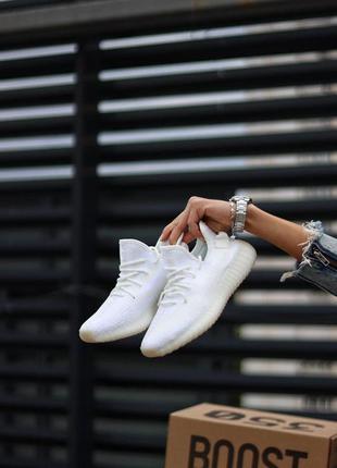 Спортивные кроссовки adidas в полностью белом цвете (36-44)3 фото