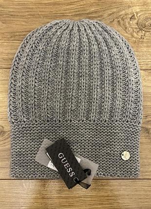 Шапка guess нова