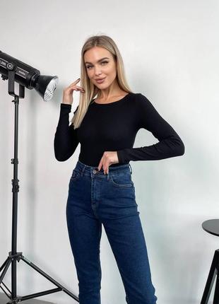 Женские базовые укороченные джинсы4 фото