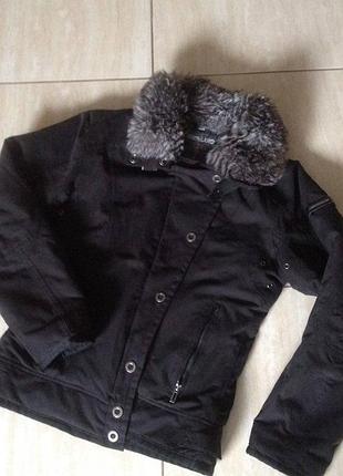 Дуже якісна куртка 38 м northland