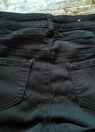 Плотные джинсы с високой талией3 фото