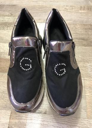 Блестящие кроссовки-ботинки