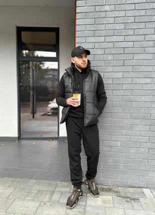Спортивный костюм с жилеткой мужской черный vizavi костюм тройка для мужчины на флисе худи штаны и жилетка2 фото