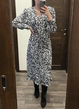 Платье миди xs