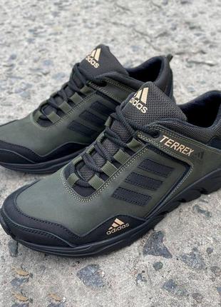 Чоловічі шкіряні кросівки adidas1 фото