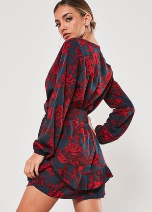 Сукня в квітковий принт missguided