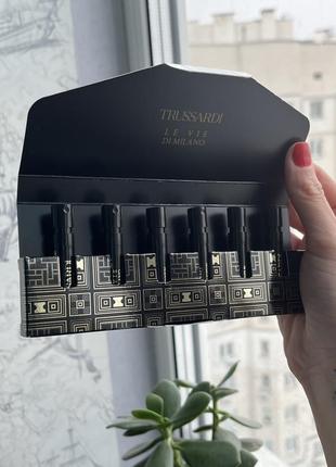 Парфюмированный набор унисекс trussardi le vie di milano sample set