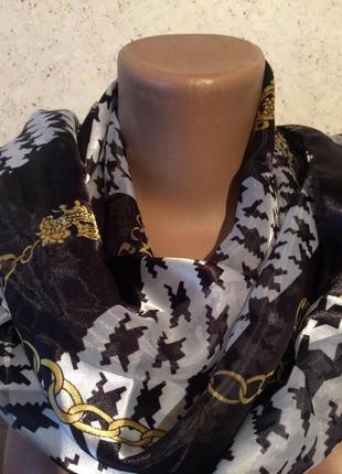 Шарф легкий в новому стані