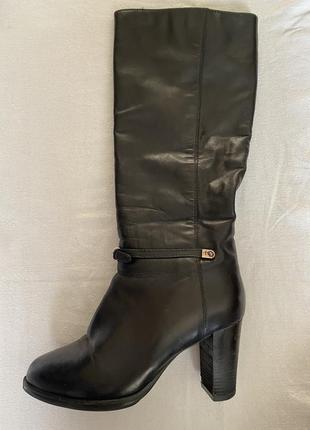 Зимние сапоги из натуральной кожи 37 размер