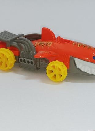 Машинка акула hot wheels2 фото