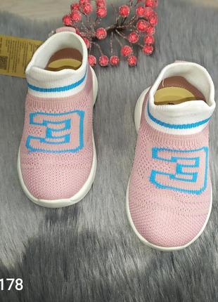 Моднячие детские текстильные кроссовки-носочки для девочки с led подсветкой10 фото