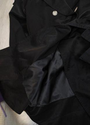 Женский короткий плащ чёрного цвета dvz размер м7 фото