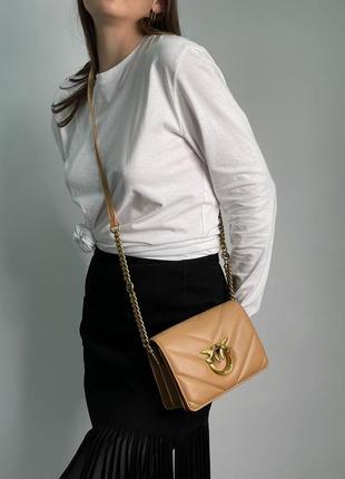 Женская кожаная сумка mini love bag click big chevron beige4 фото