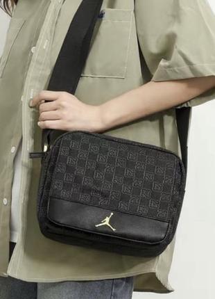 Сумка air jordan monogram crossbody casual bag black