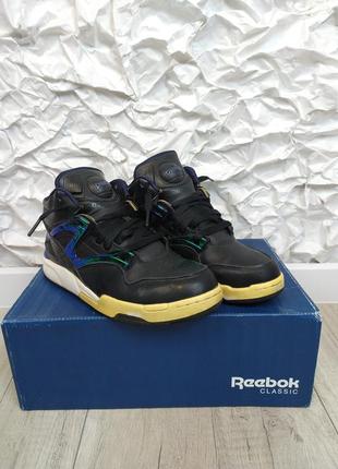 Женские кожаные кроссовки reebok classics чёрные размер 382 фото