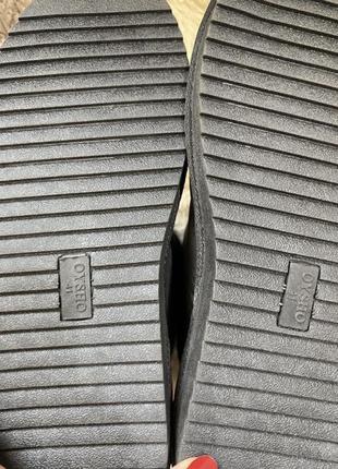Новые дутые чёрные зимние ботинки 40,5-41 р oysho2 фото