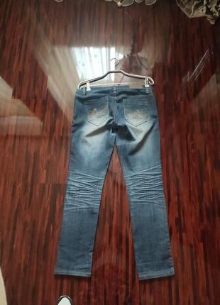 Очень классные узкие джинсы5 фото