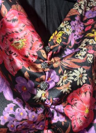 Сукня міні в квітковий принт з об'ємним рукавом від zara7 фото