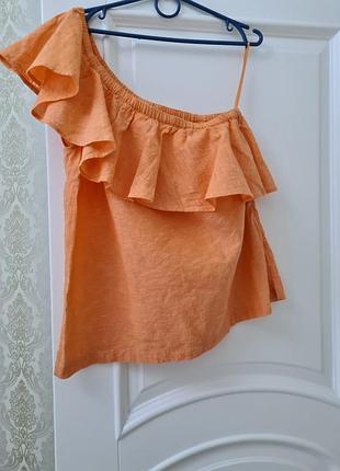 Блузка с валаном h&m  м-л-хл размер