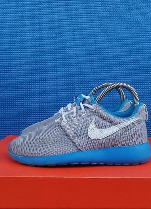 nike howls rosherun - кроссовки оригинал (35/22)