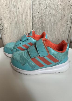 Кроссовки adidas 24 р