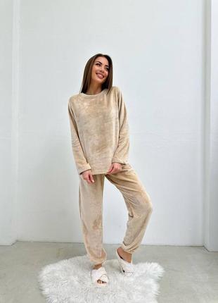 Теплая пижама махровая кофта свободного кроя брюки с высокой посадкой на резинке джоггеры свободного кроя7 фото