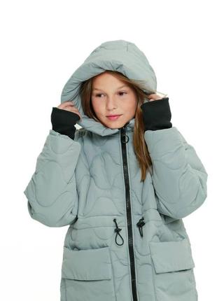 Зимняя куртка голубая для девочки подростка6 фото
