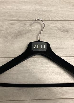 Вешалка тремпель zilli