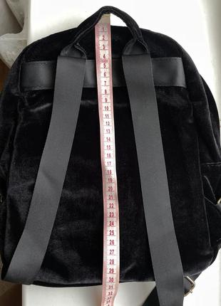 Черный велюровый рюкзак8 фото