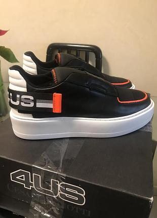 Кросівки 2