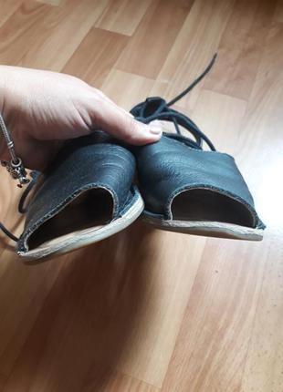 Стильные сандалии со шнуровкой topshop, кожа5 фото