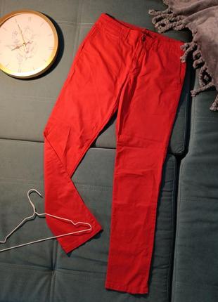 Gap lived-in skinny khaki червоні чоловічі брюки2 фото