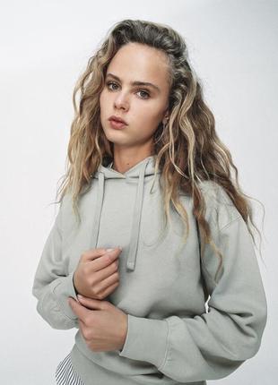 Худи zara мятного цвета