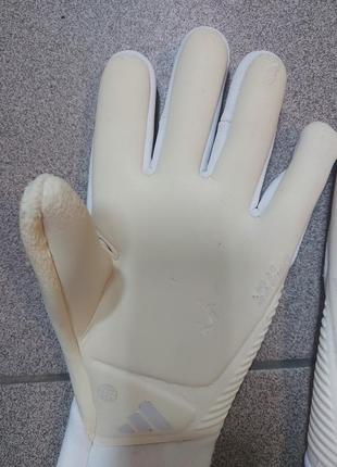 Воротарські рукавички adidas predator pro
ij1870-eu роз 93 фото